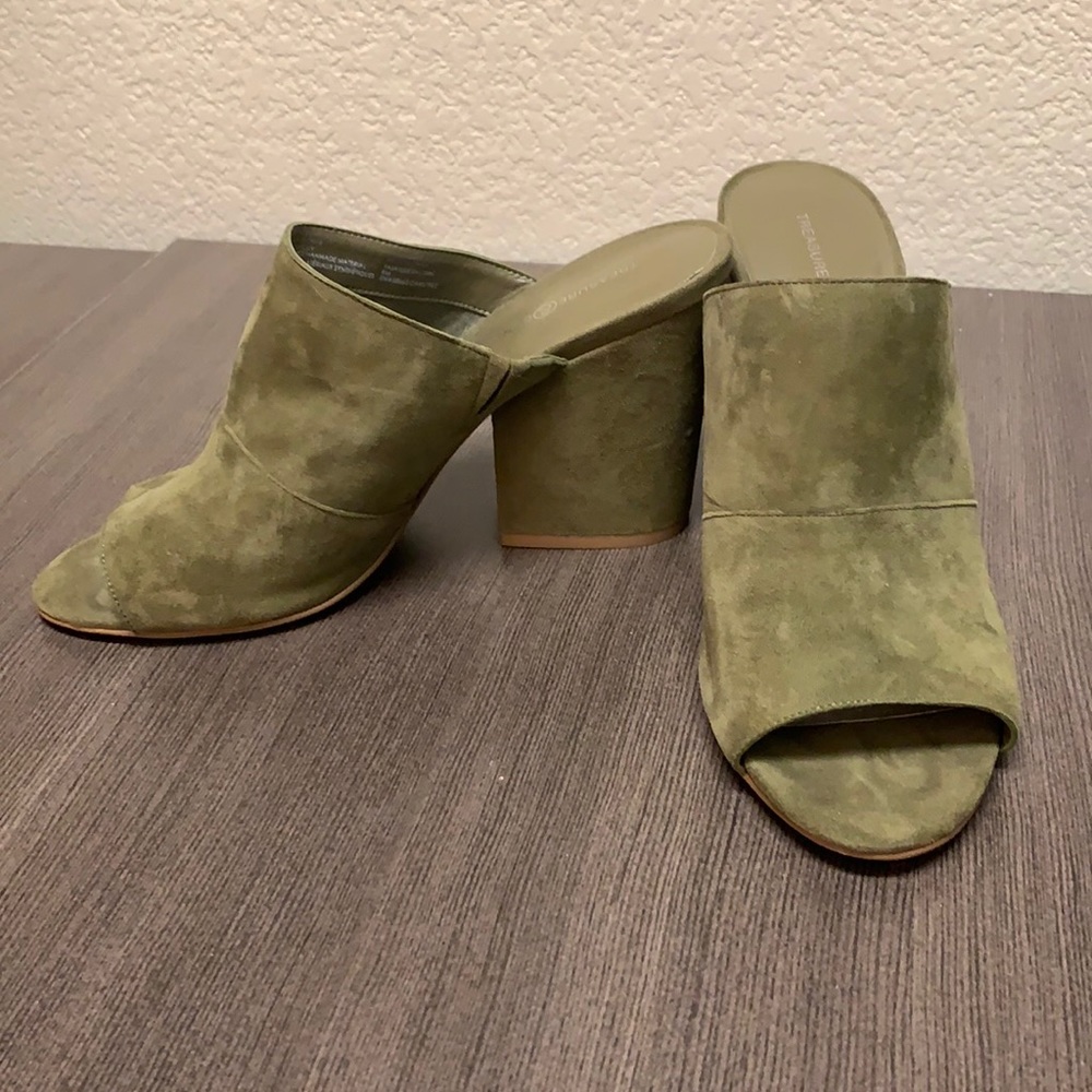 Green Sandals